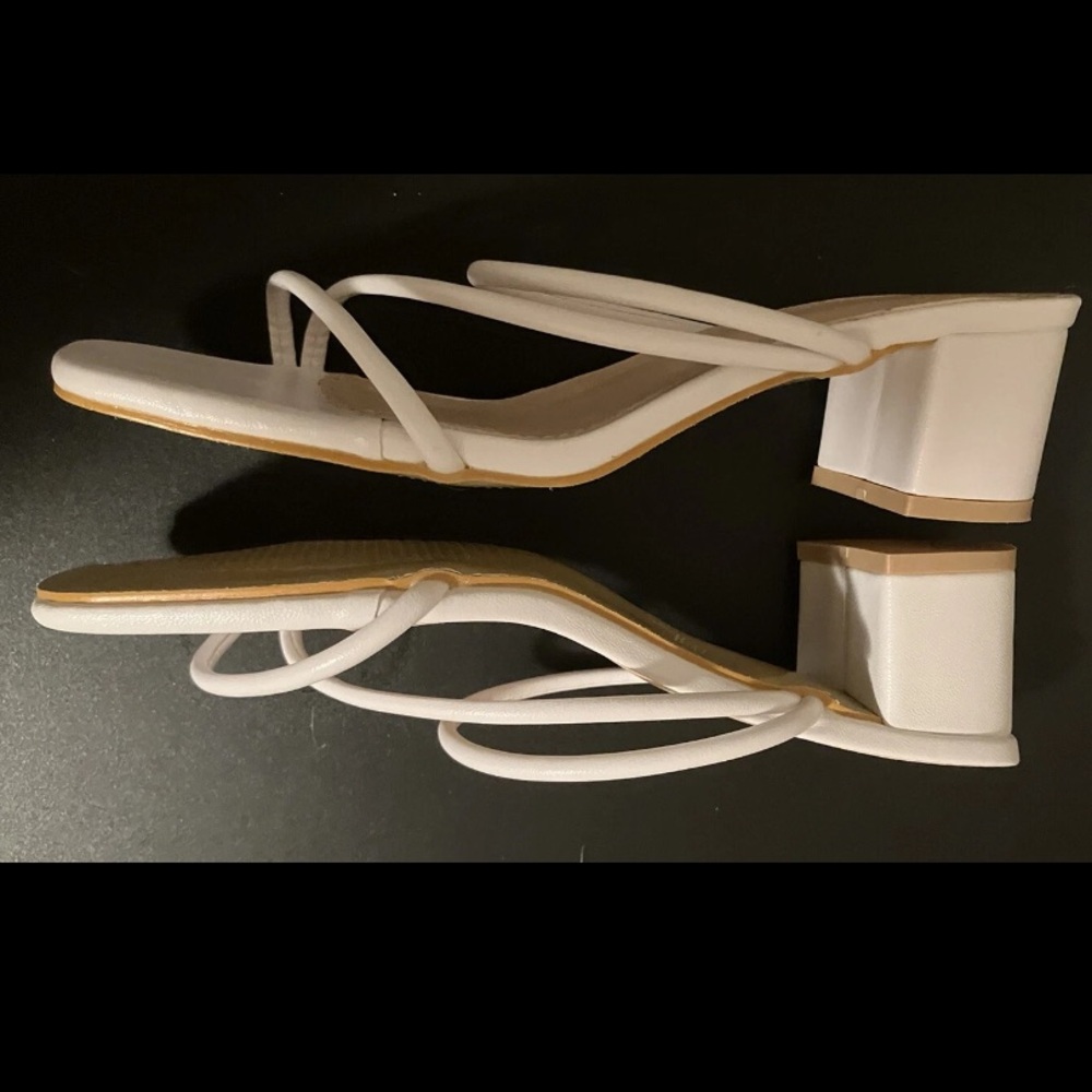 Woman's White Strappy Square Open Toe Block Heel Sandals Color White Size 7.5 - Picture 5 of 6